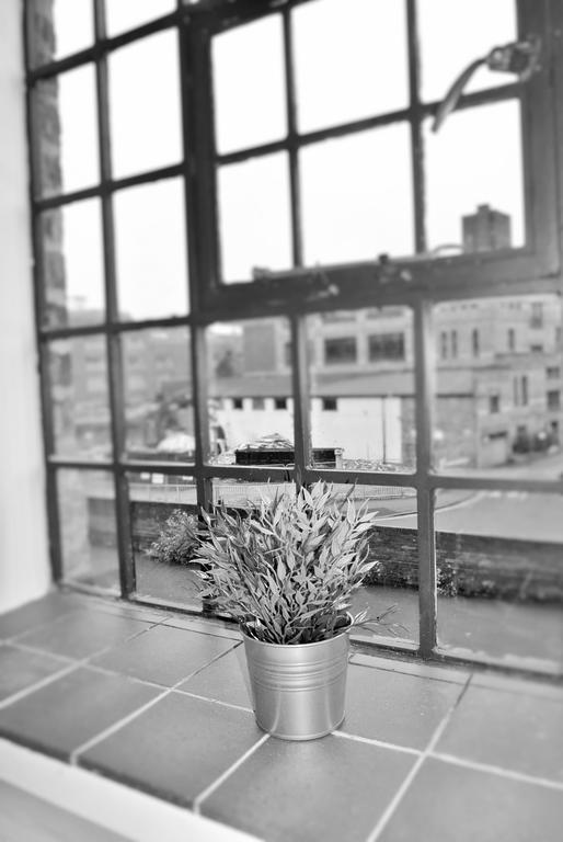 Oyo Approved Serviced Apartments Steam Mill Chester Exterior foto